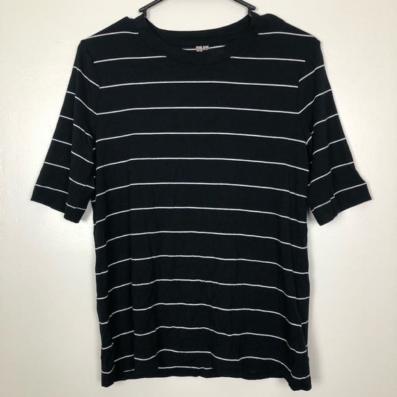 Banana Republic Tops - ✨3/$15 SALE, Banana Republic Short Sleeve Top✨